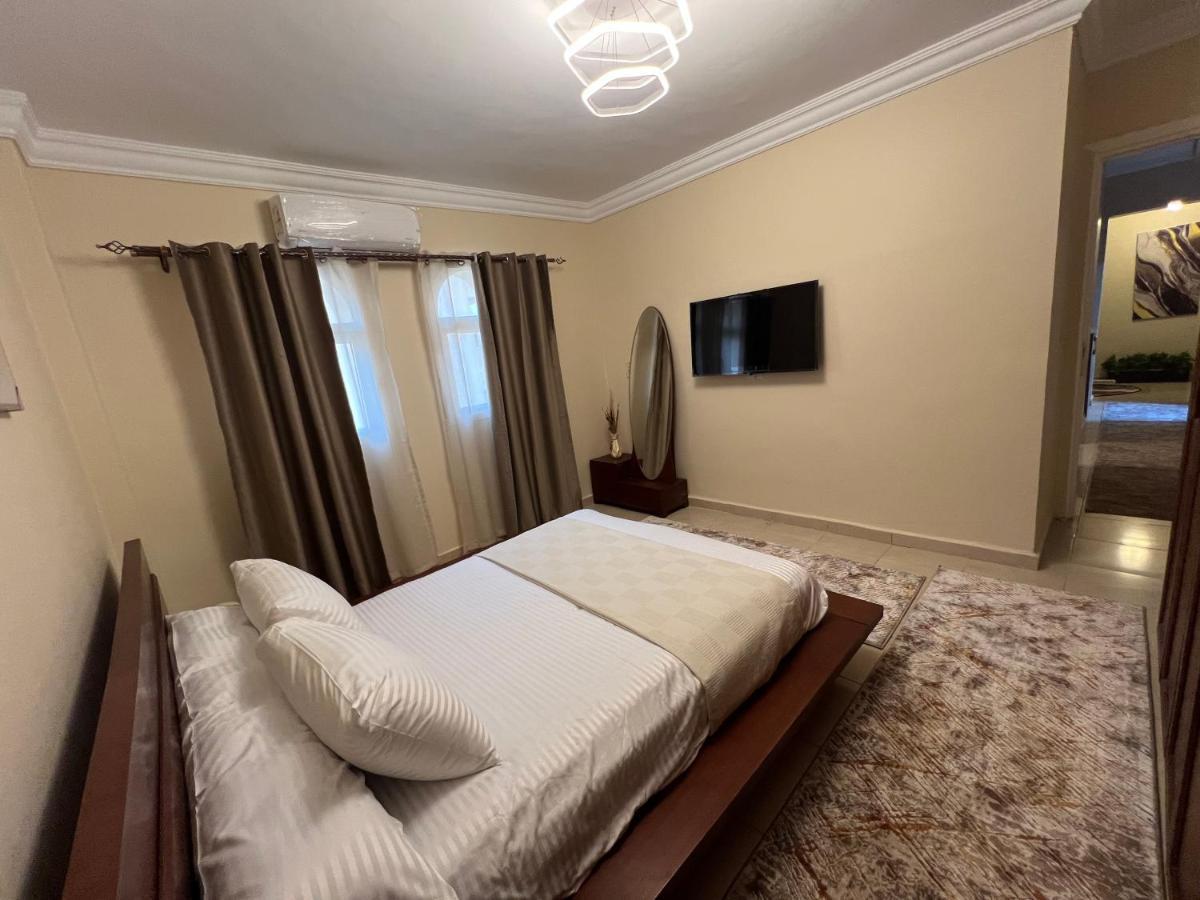 Luxurious Vip Apartment In Madinaty Furnished With High End Hotel Furniture Eksteriør bilde