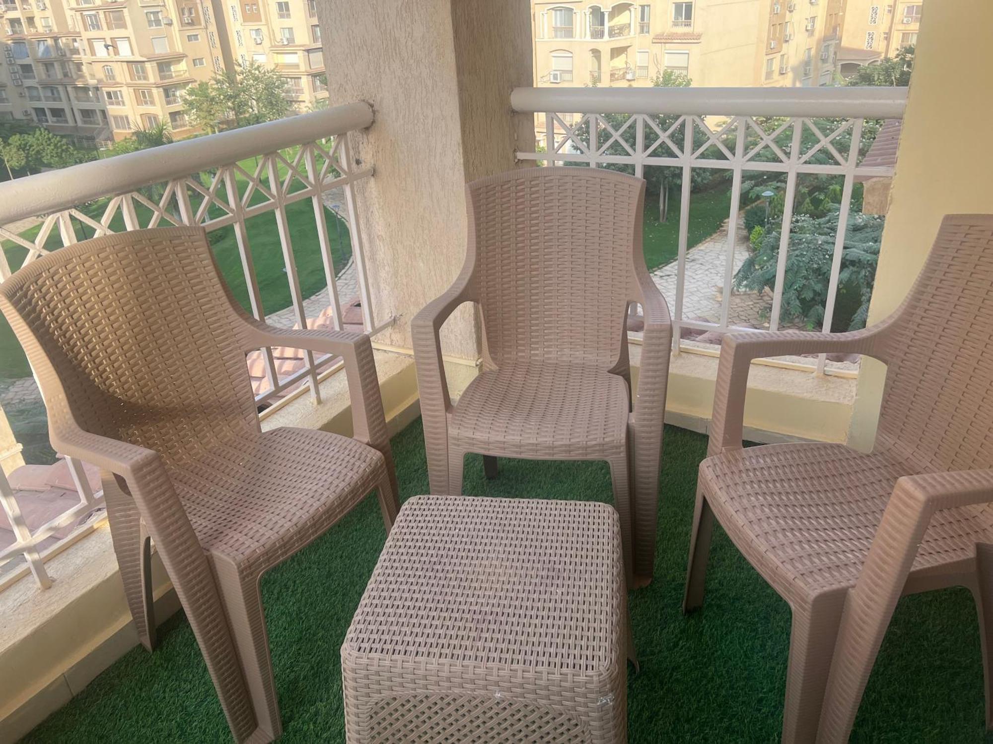 Luxurious Vip Apartment In Madinaty Furnished With High End Hotel Furniture Eksteriør bilde