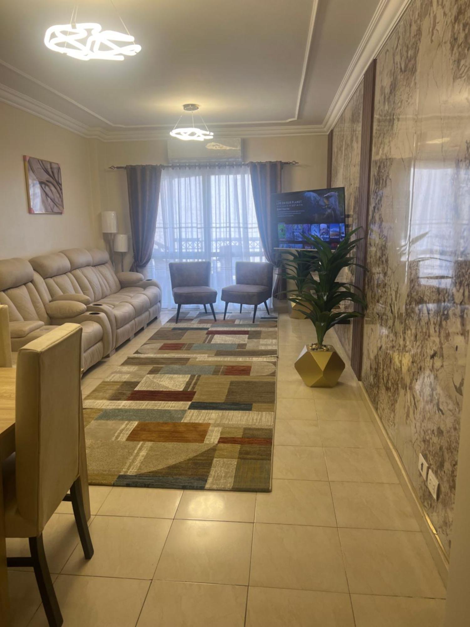 Luxurious Vip Apartment In Madinaty Furnished With High End Hotel Furniture Eksteriør bilde